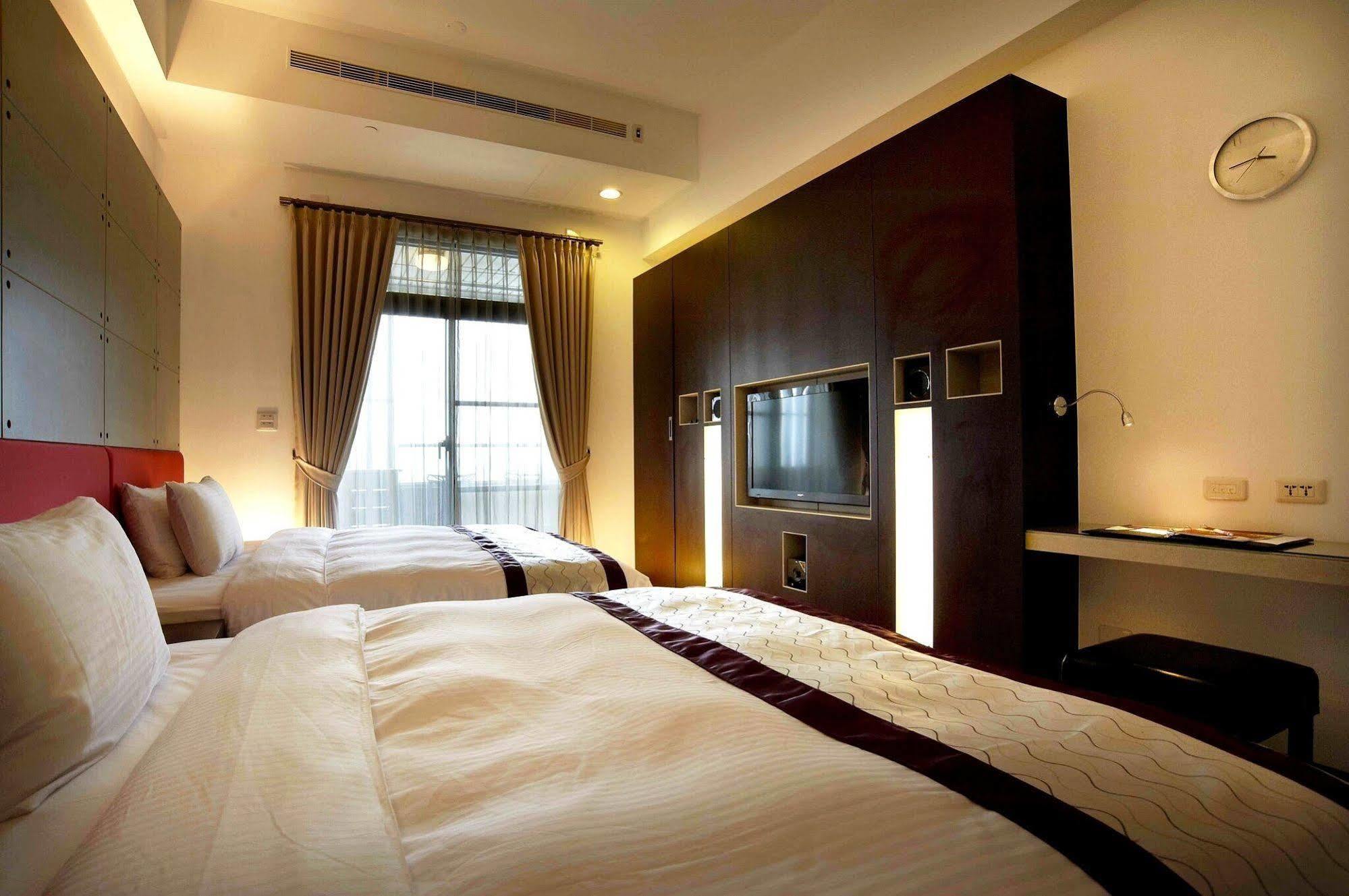 Master Hotel Taipei Exterior photo