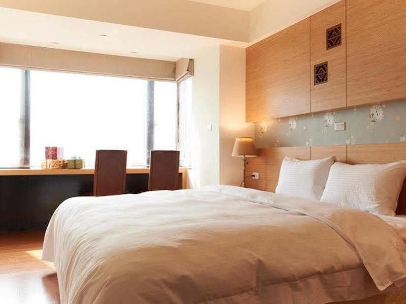 Master Hotel Taipei Exterior photo